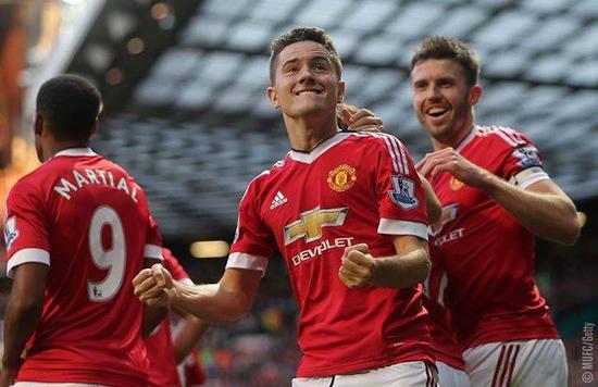 成切尔西客 成切尔西客