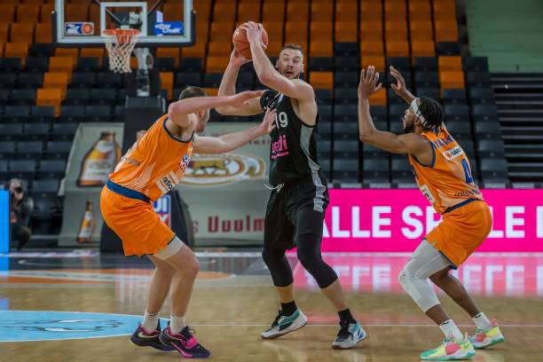 不仅是身体 不仅是身体